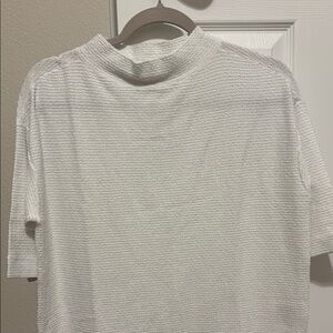 Alfani White Textured Short Sleeve Top